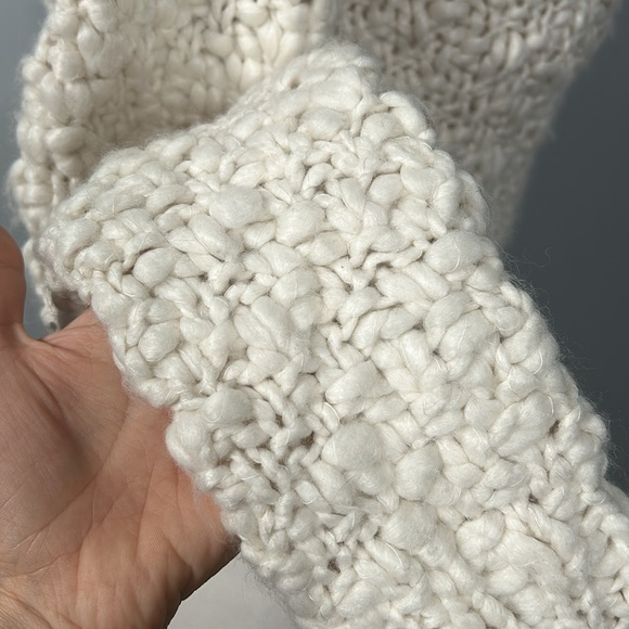 Vivienne Tam White Cream Chunky Knit Turtleneck Sweater size XS - Picture 14 of 16